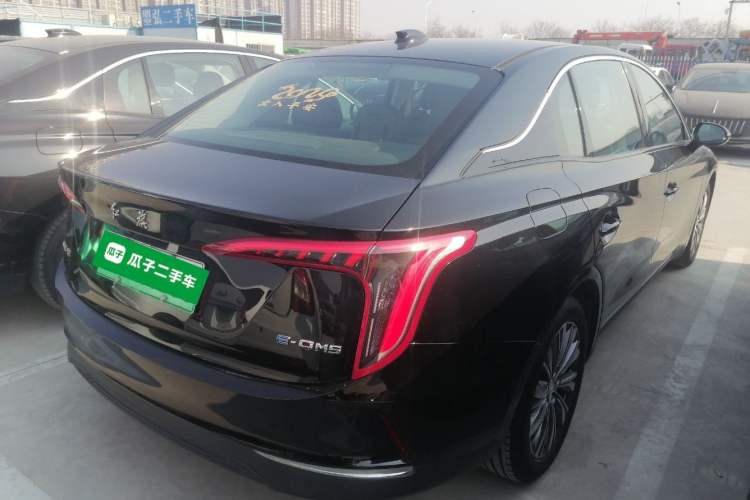 Used Hongqi E-QM5 2022 431 km Charge & Enjoy Edition
