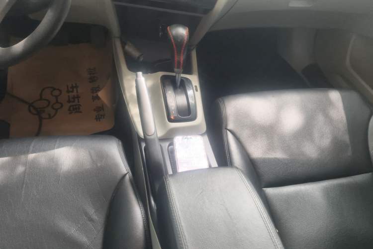 Used Honda Civic 2014 1.8L automatic comfort version
