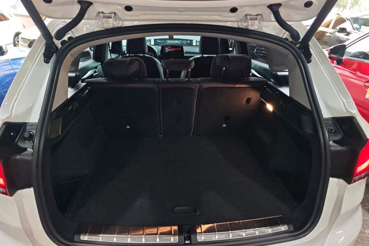 Used BMW X1 2021 Restyled sDrive25Li Leading Edition
