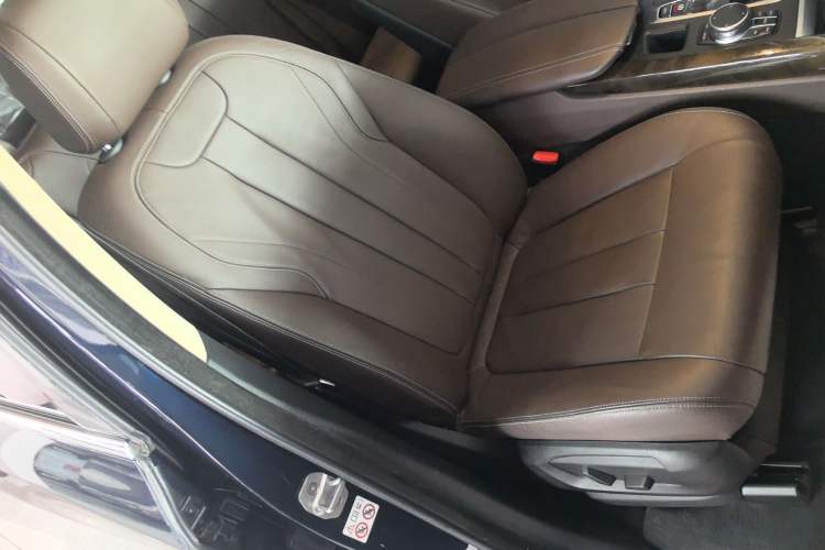 Used BMW X5 2018 xDrive28i
