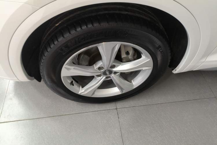 Used Audi Q5L 2020 Revised 40 TFSI Prestige Edition
