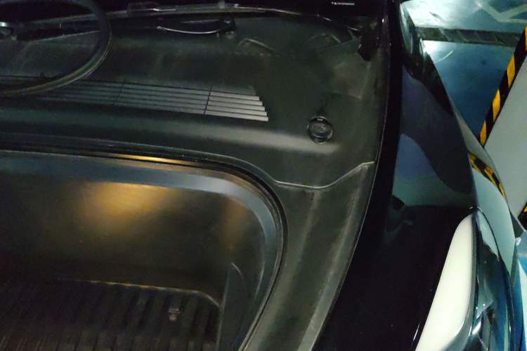 Used Tesla Model Y 2022 Rear-Wheel-Drive Version
