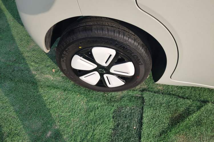 Used Wuling Hongguang MINIEV 2025 Four-Door Version Advanced Edition