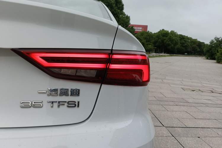 Used Audi A3 2017 Limousine 35 TFSI Fashion Model
