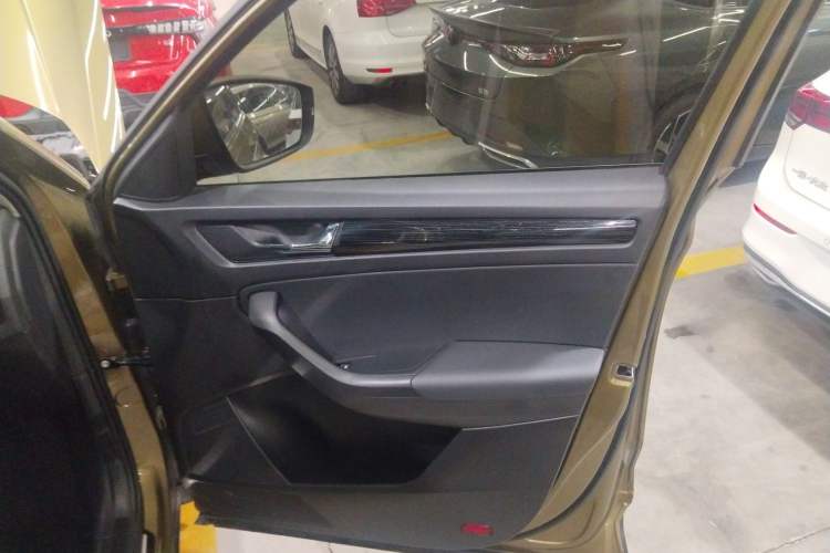 Used Skoda Kodiaq 2018 Restyled TSI330 7-Seater Two-Wheel Drive Luxury Enjoyment Edition
