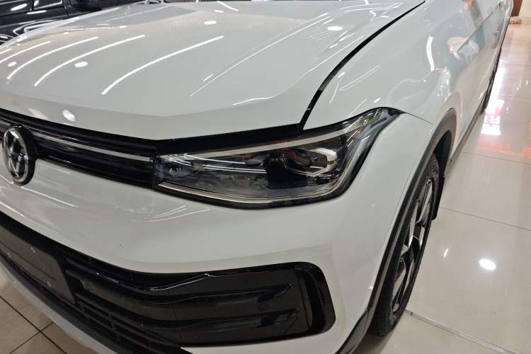 Used Volkswagen Tharu 2025 NewRui 300TSI Prestige Edition
