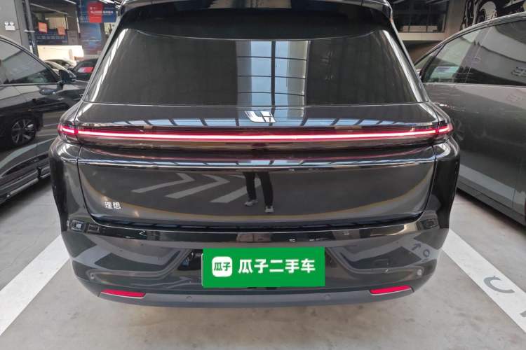 Used Li Auto L8 2023 Pro Model
