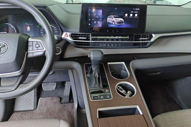 Used Toyota Sienna 2024 2.5L Hybrid Comfort Edition
