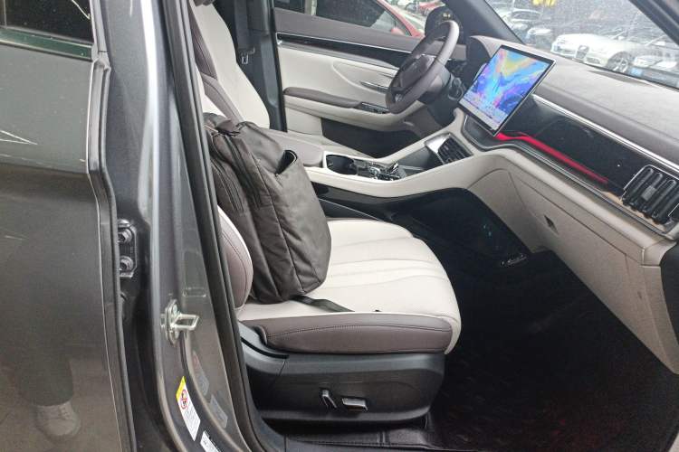 Used BYD Song PLUS New Energy 2025 DM-i 112KM Prestige Model
