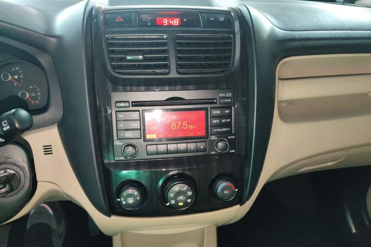 Used Kia Sportage 2013 2.0L Manual Two-Wheel Drive GL Trim