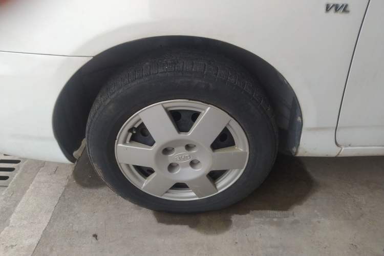 Used BYD F3 2012 Energy-Saving Edition 1.5L Manual Comfort Model
