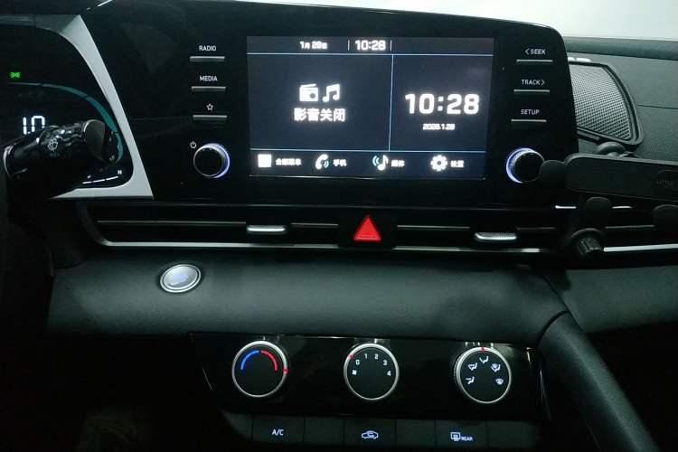 Used Hyundai Elantra 2023 1.5L CVT GLX Elite Edition