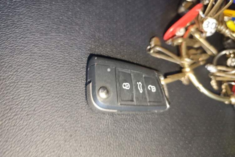 Used Volkswagen Lavida 2025 New Sharp 1.5L Outstanding New Vision Edition
