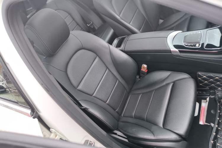 Used Mercedes-Benz GLC 2020 Facelifted GLC 260 L 4MATIC Dynamic Edition