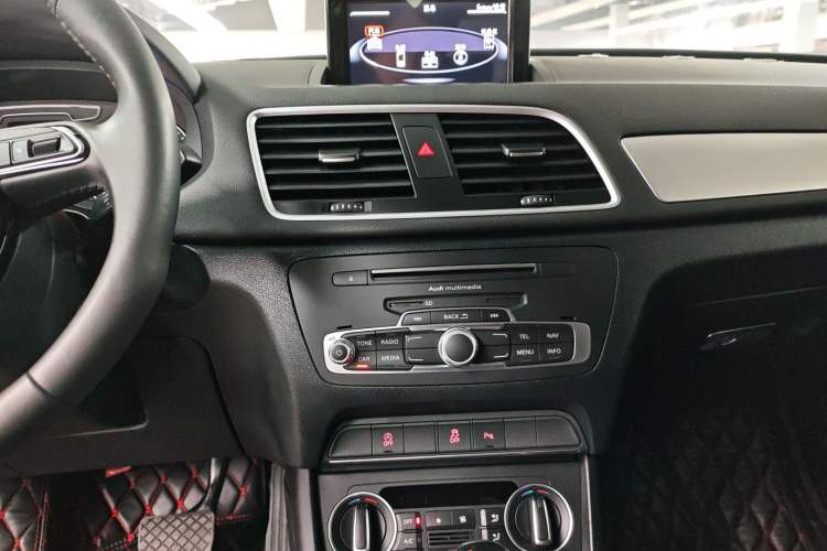 Used Audi Q3 2018 30th Anniversary Edition 30 TFSI Fashion Model