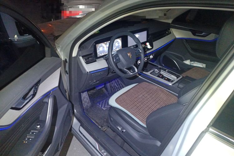 Used Hongqi HS5 2025 2.0T Two-Wheel Drive Flagship Pro Edition
