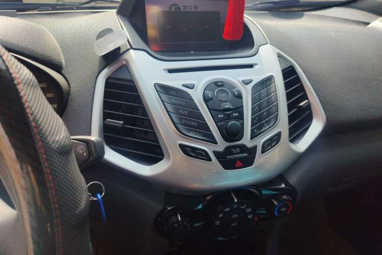 Used Ford EcoSport 2013 1.5L Automatic Fashion Model