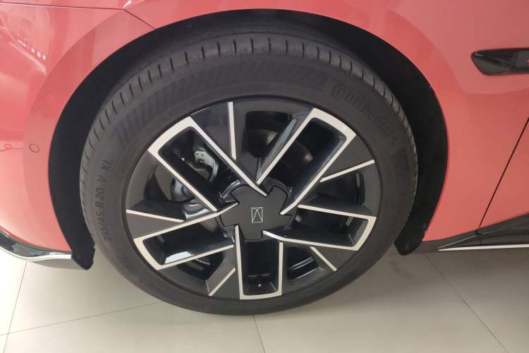 Used  06 2025 Pro Range-Extended Edition
