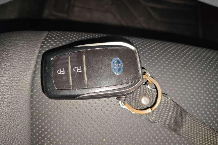 Used Toyota Harrier 2022 Dual-Engine 2.5L CVT Four-Wheel Drive Luxury Edition
