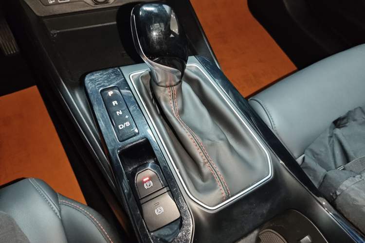 Used MG 5 2023 180 DVVT CVT Luxury Edition
