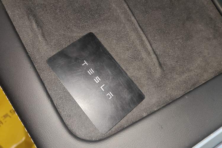 Used Tesla Model Y 2022 Performance High-Performance All-Wheel-Drive Version
