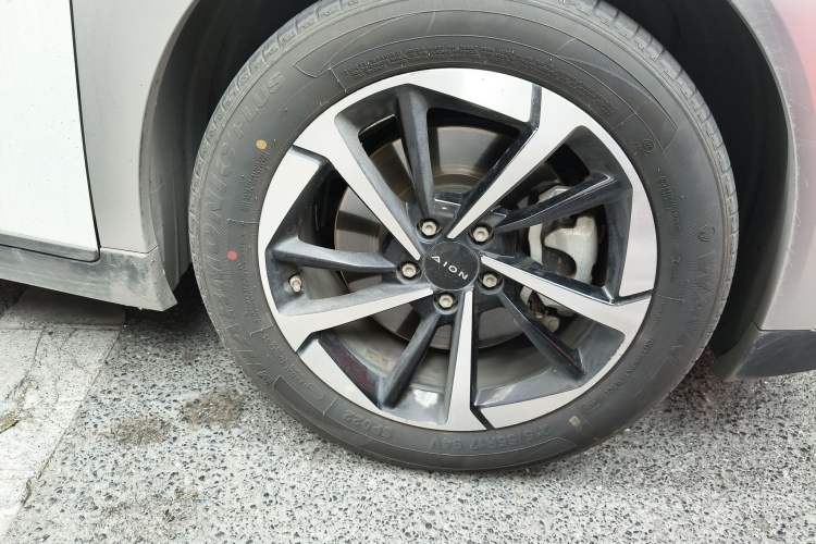 Used AION Y 2022 Plus 70 Smart Edition
