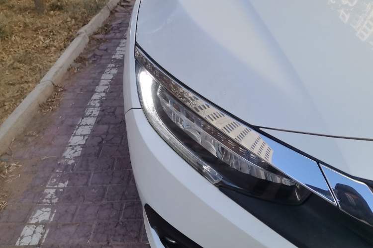 Used Honda Civic 2016 220TURBO CVT Prestige Edition
