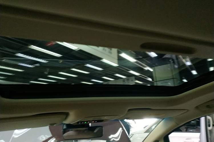 Used Buick GL8 2023 ES Lu Zun Deluxe Model
