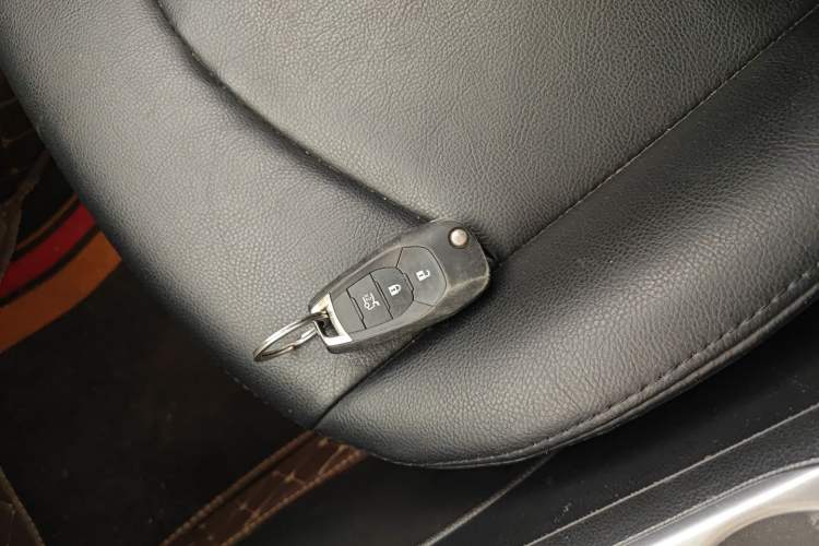 Used Chevrolet Cruze 2018 320 Automatic Pioneer Sunroof Edition