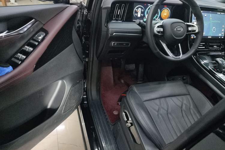 Used GAC Trumpchi M8 2024 Master Series 400T Prestige Edition