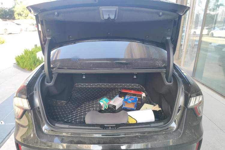 Used Lynk & Co 03 2022 2.0TD DCT JingPro
