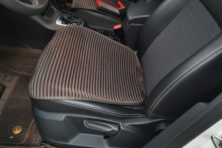 Used Volkswagen Tiguan L 2017 300TSI Automatic Two-Wheel Drive Silk Road Luxury Edition