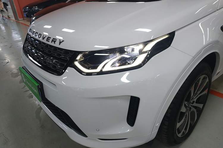 Used Land Rover Discovery Sport 2020 249 PS R-Dynamic Performance Tech Edition 5 Seats
