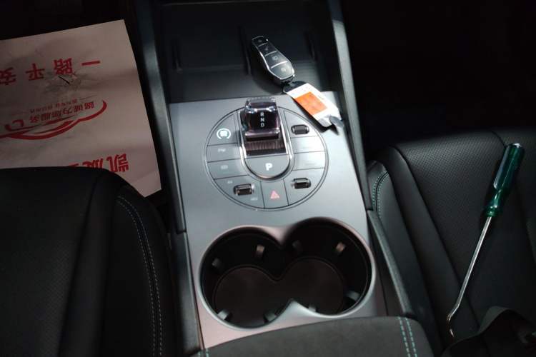 Used BYD Seal 06 New Energy 2025 DM-i Smart Drive 80KM Luxury Model
