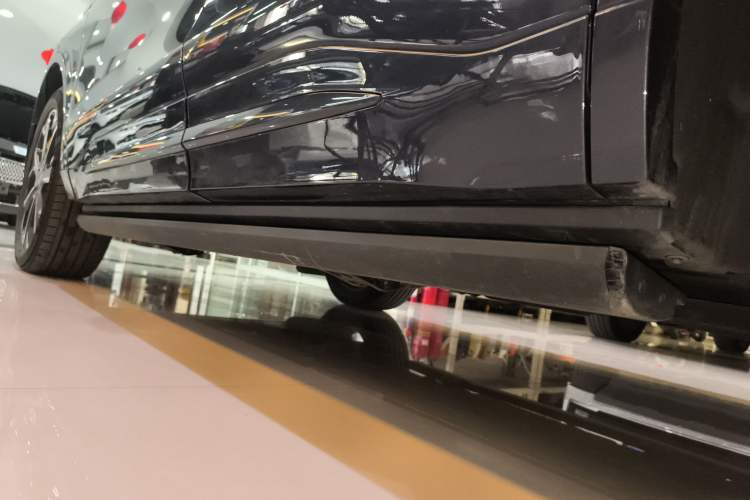 Used Lincoln Nautilus 2023 2.0T All-Wheel-Drive Zunrui Hybrid Version
