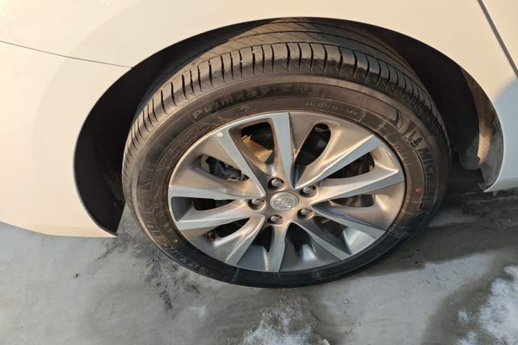 Used Buick GL6 2019 18T 6-Seater Connected Luxury Version China VI Standard