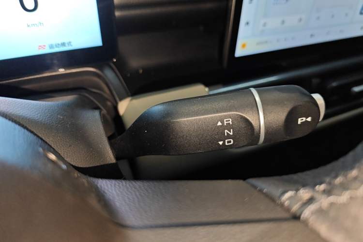 Used Wuling Bingo PLUS 2024 510 km Flagship Edition Four-Seater Version
