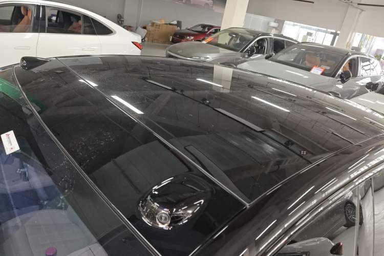 Used ONVO L60 2024 60 kWh Rear-Drive Version