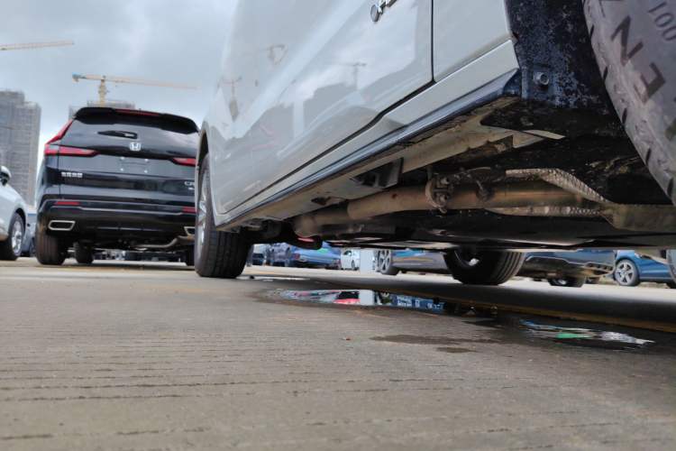 Used Toyota Sienna 2024 2.5L Hybrid Four-Wheel Drive Prestige Edition
