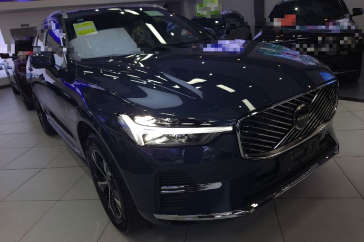 Used Volvo XC60 2026 B5 4x4 Smart Luxury Edition