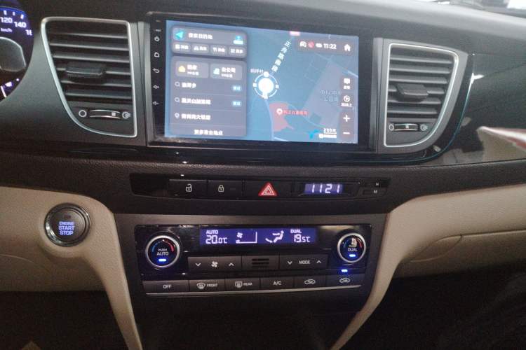 Used Hyundai Mistra 2014 1.8L Automatic Smart GLS
