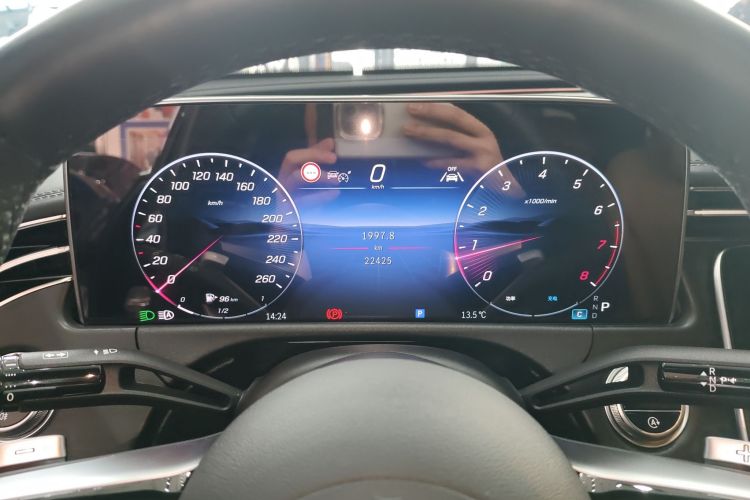 Used Mercedes-Benz E-Class 2024 Facelift E 300 L Fashion Sport Edition
