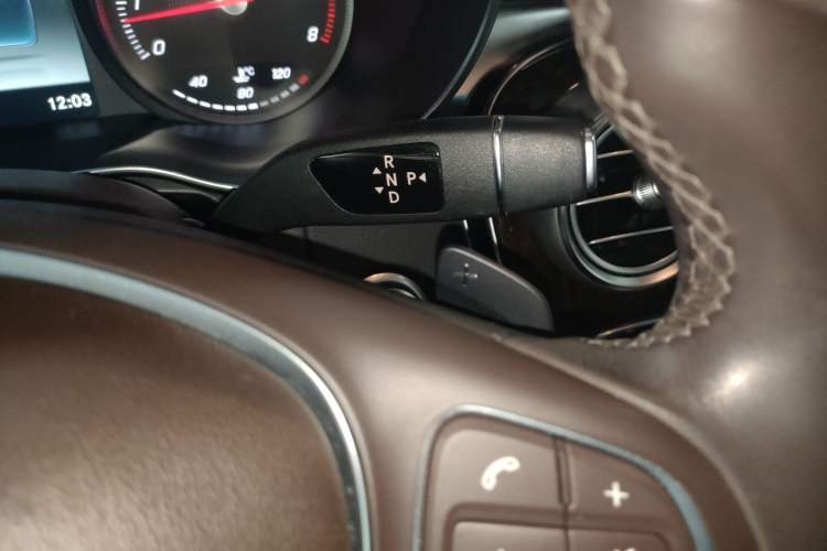 Used Mercedes-Benz GLC 2018 GLC 260 4MATIC Luxury Model