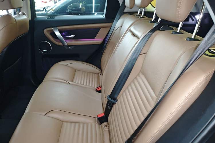 Used Land Rover Discovery Sport 2024 Performance Tech Edition
