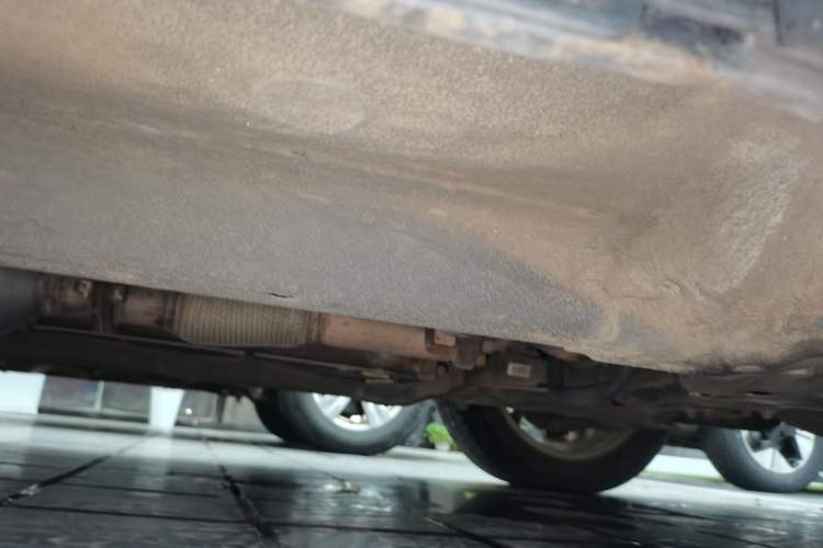 Used Geely Auto Emgrand 2015 Sedan 1.3T Manual Upward Edition
