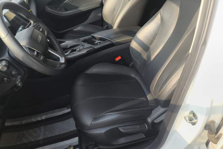 Used Roewe i5 2021 Revised Version 1.5L CVT Diamond Edition
