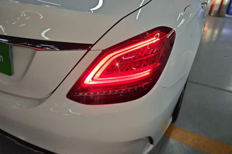 Used Mercedes-Benz C-Class 2019 C 180 L Fashion Edition Sport Version
