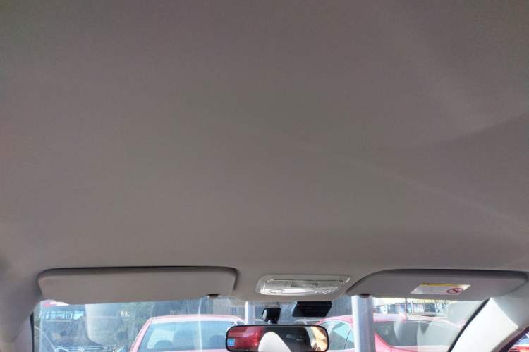 Used Great Wall M4 2014 1.5L manual Comfort trim level
