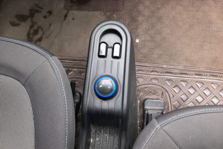 Used Wuling Hongguang MINIEV 2022 Easy Version Lithium Iron Phosphate
