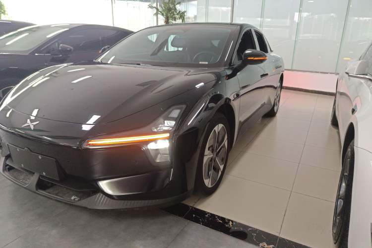 Used XPeng MONA M03 2024 620 with Ultra-Long Range